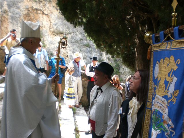 Mgr Loizeau